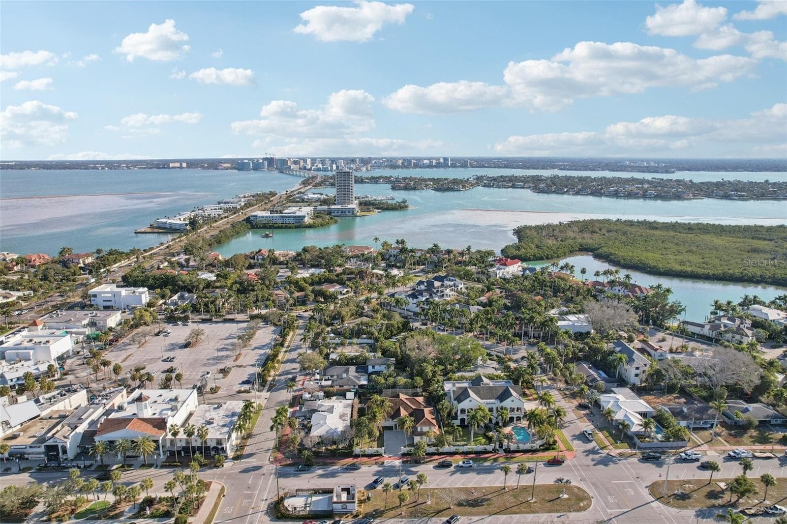 Aerial view - 125 S BLVD OF PRESIDENTS, SARASOTA