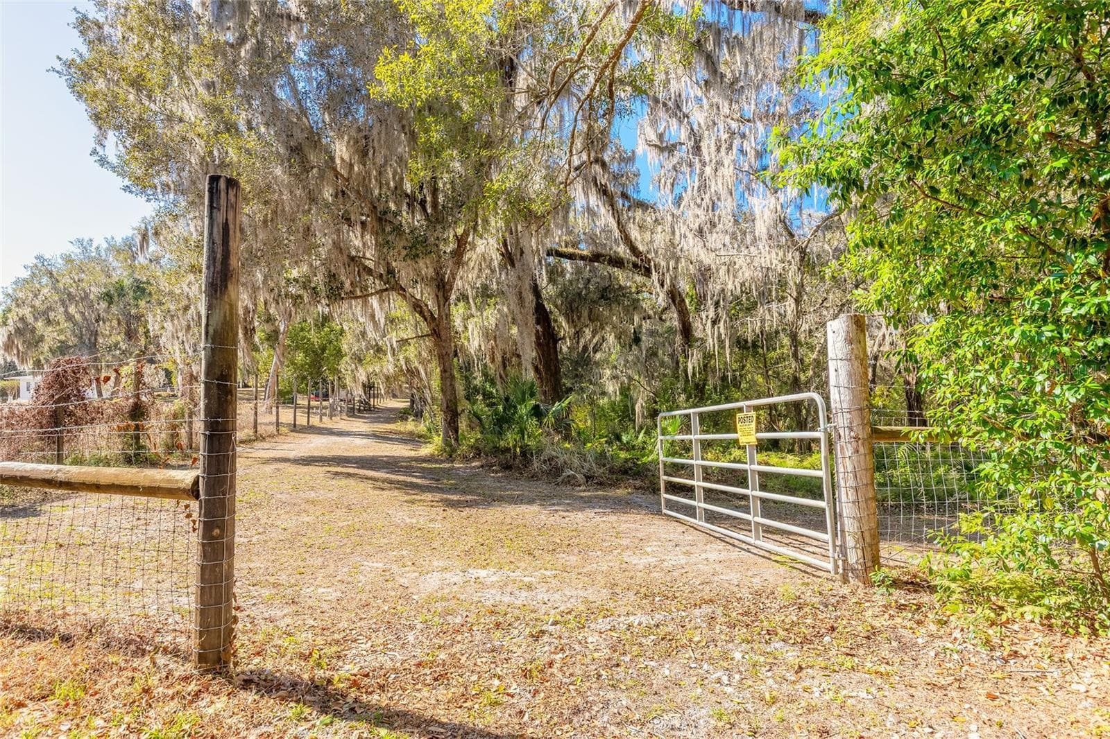 2095 STONE RD