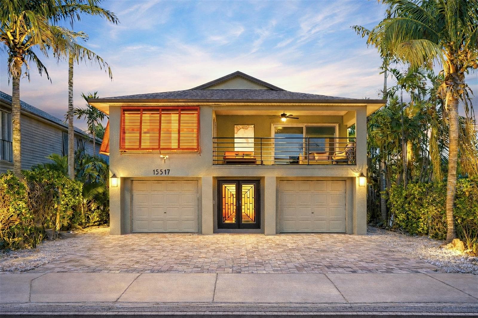 Single Family Residence at 15517 GULF BLVD, REDINGTON BEACH, photo 2 of 48