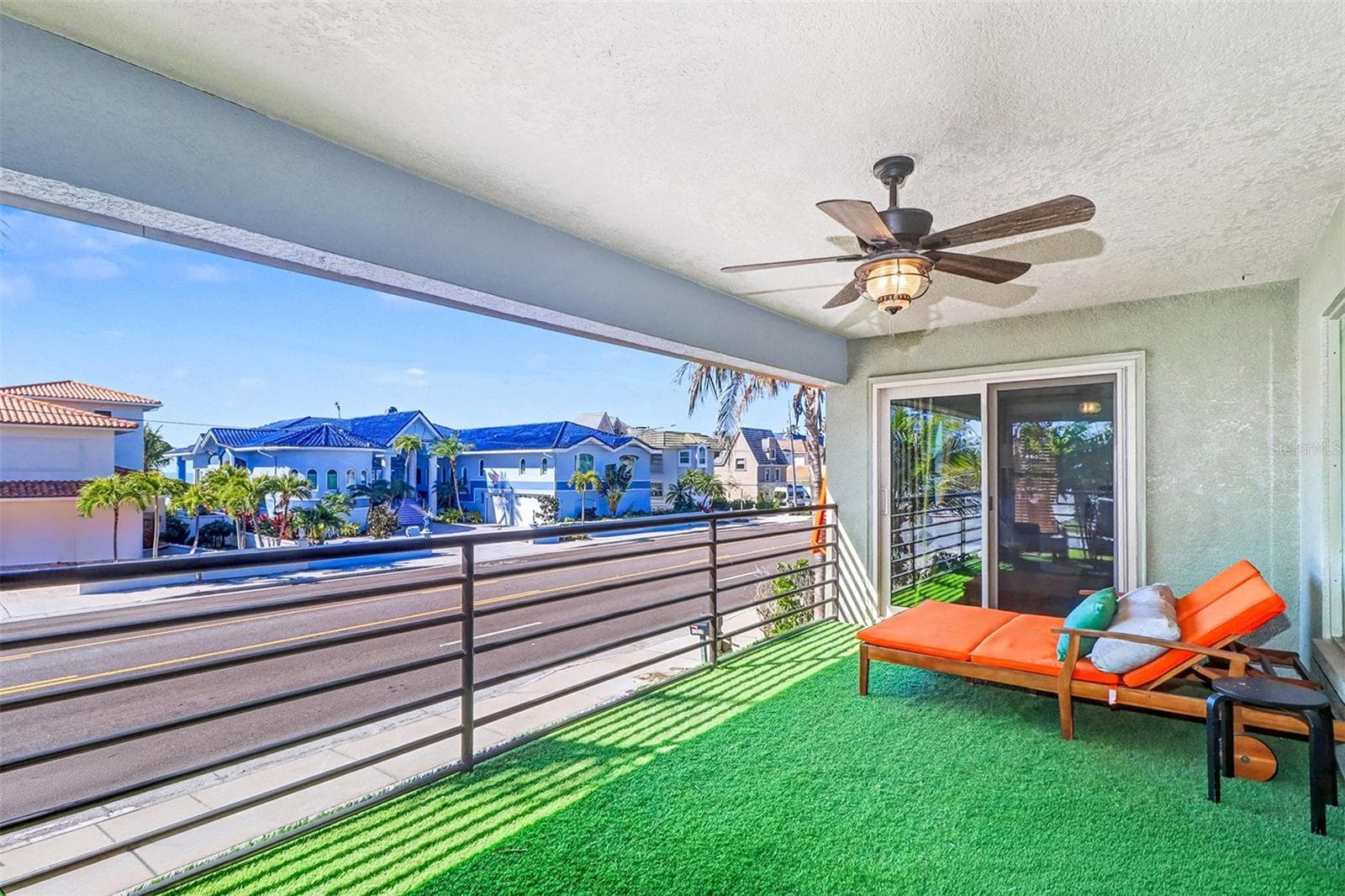 Single Family Residence at 15517 GULF BLVD, REDINGTON BEACH, photo 12 of 48