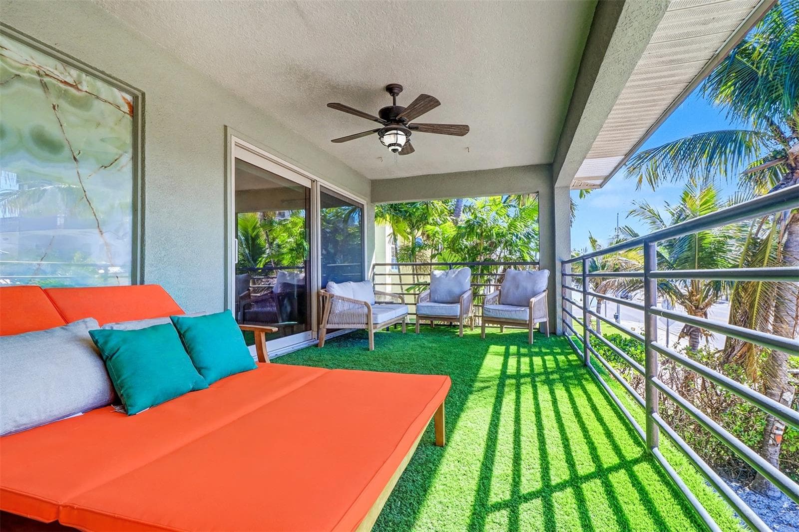 Single Family Residence at 15517 GULF BLVD, REDINGTON BEACH, photo 29 of 48