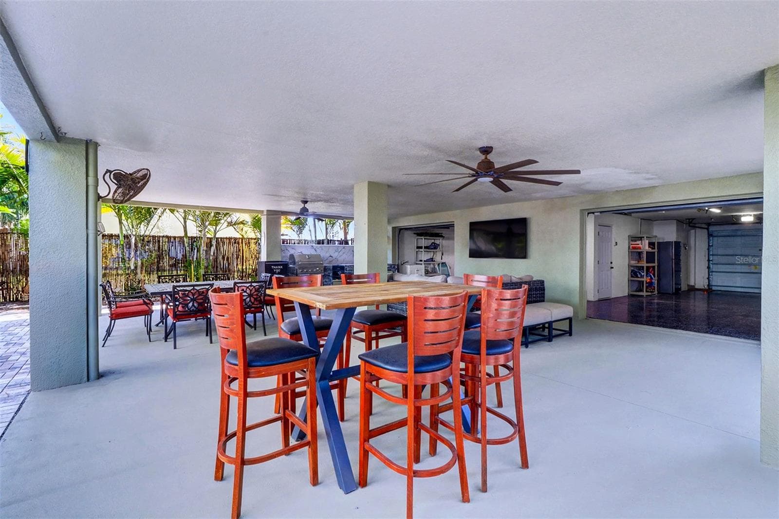 Single Family Residence at 15517 GULF BLVD, REDINGTON BEACH, photo 14 of 48