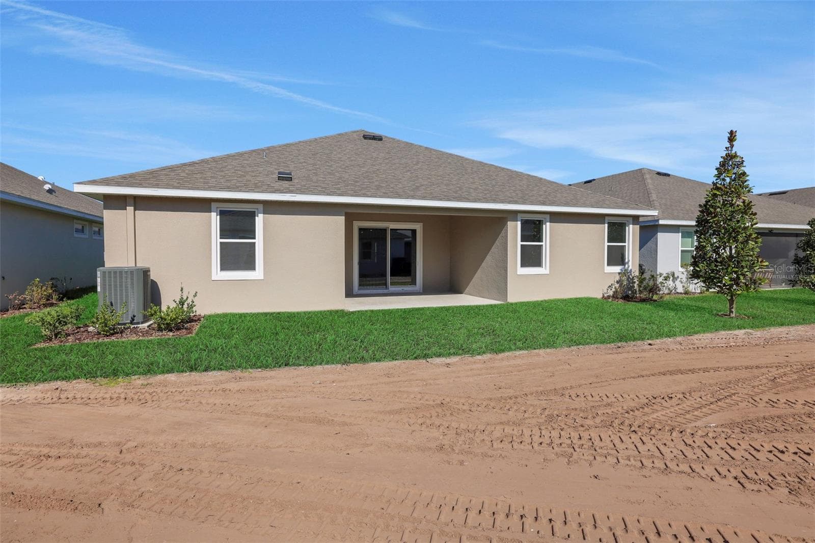 Virtually Staged - 17374 CRISP APPLE LN, LAND O LAKES