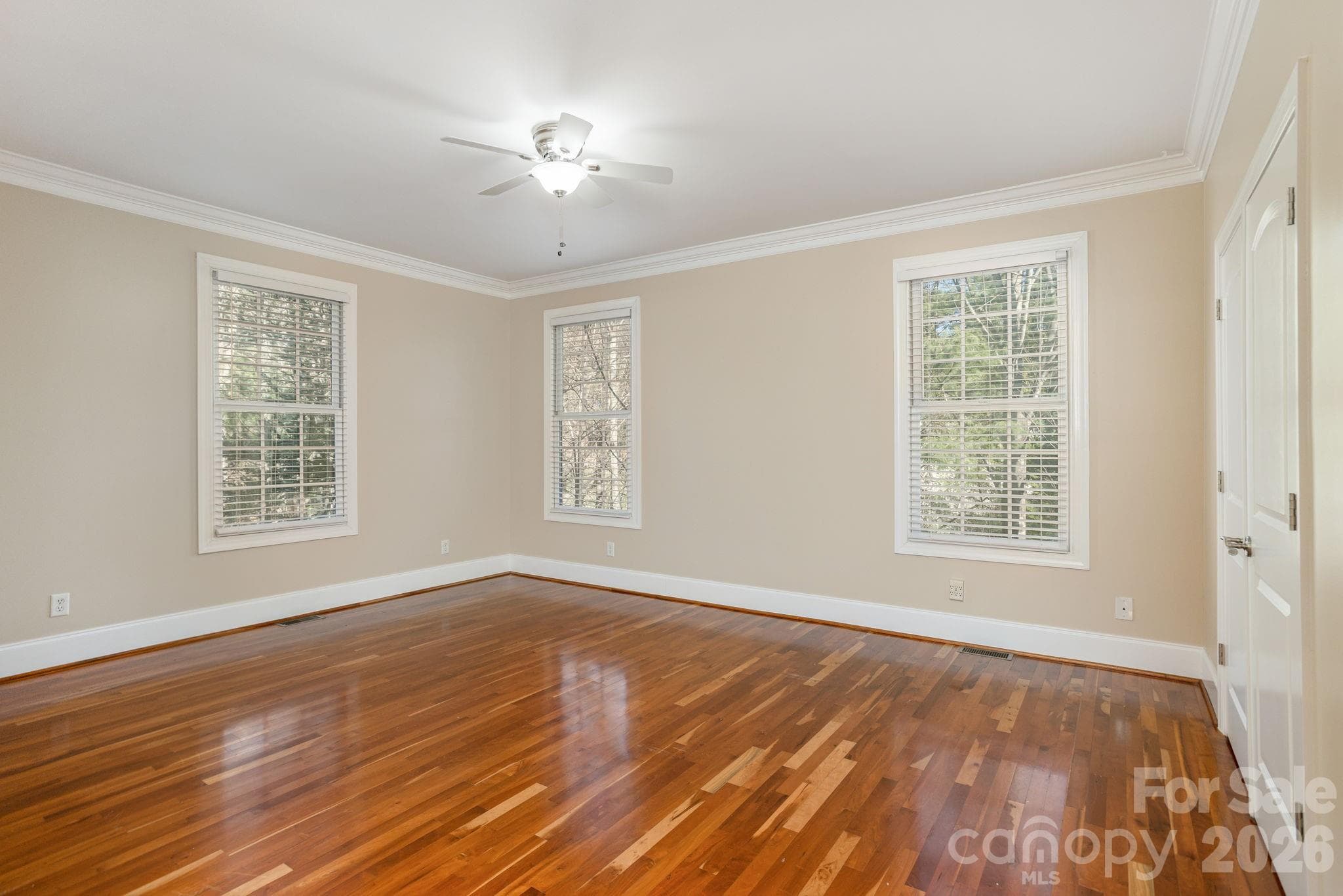 Single Family Residence at 16 WINTERBERRY Drive, Hendersonville, photo 30 of 48