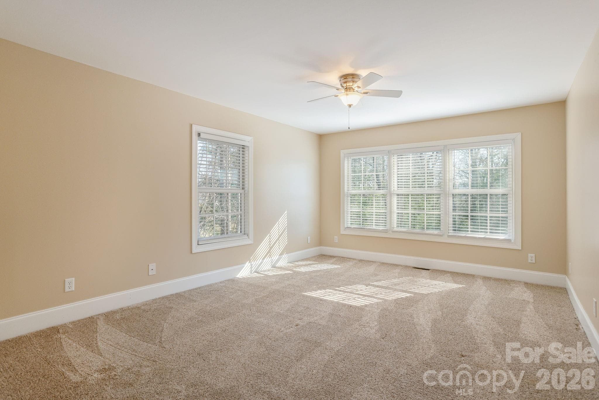 Single Family Residence at 16 WINTERBERRY Drive, Hendersonville, photo 44 of 48