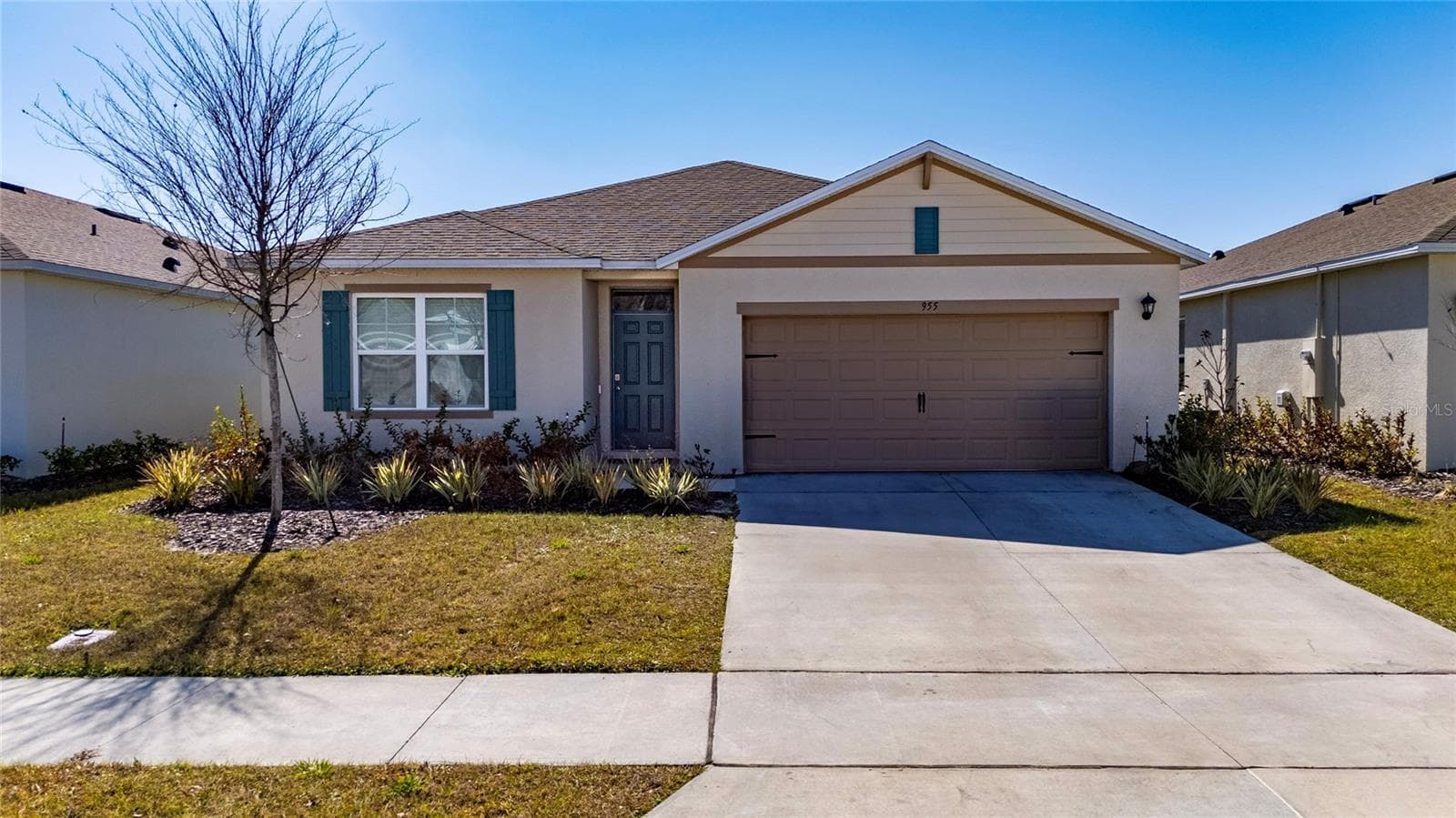 955 BEAR HAMMOCK DR