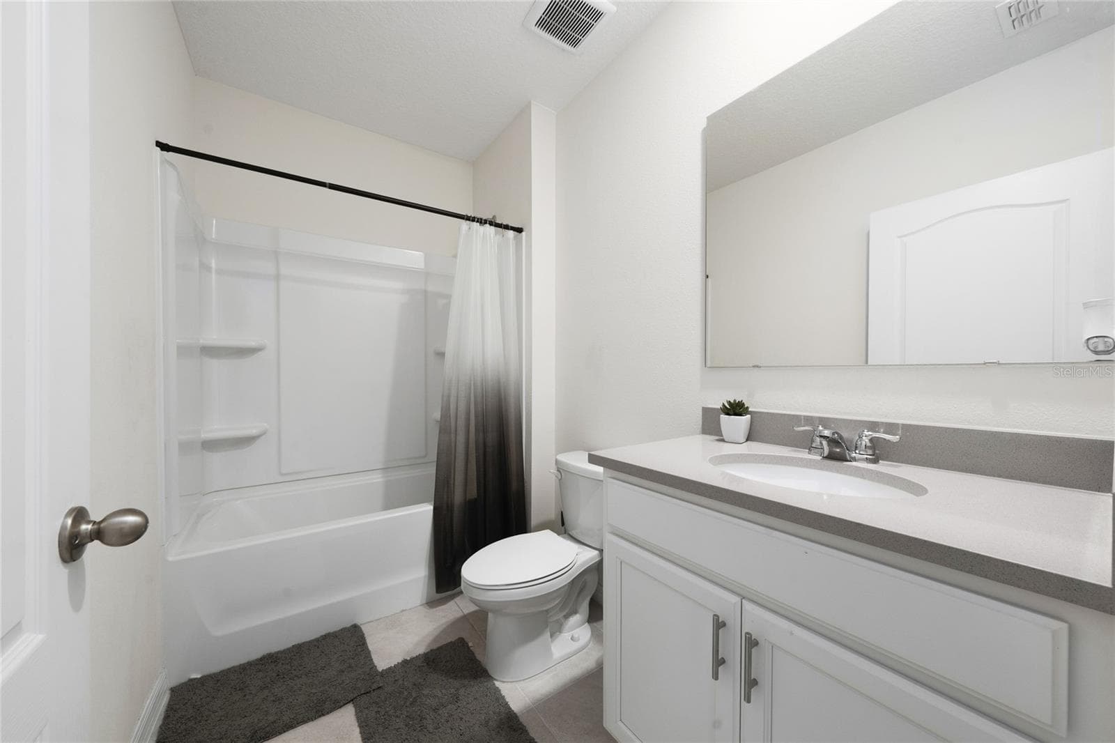 Single Family Residence at 955 BEAR HAMMOCK DR, UMATILLA, photo 16 of 31