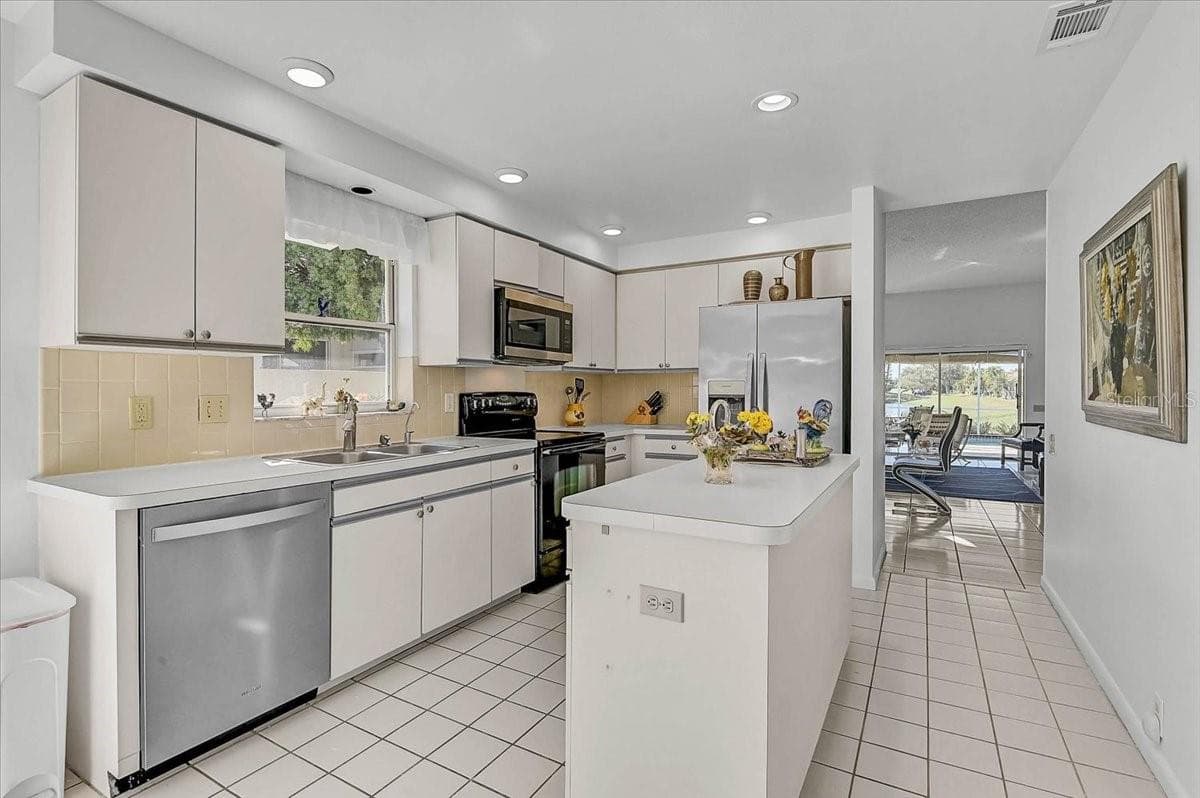 Kitchen - 4640 PERIDIA BLVD E, BRADENTON