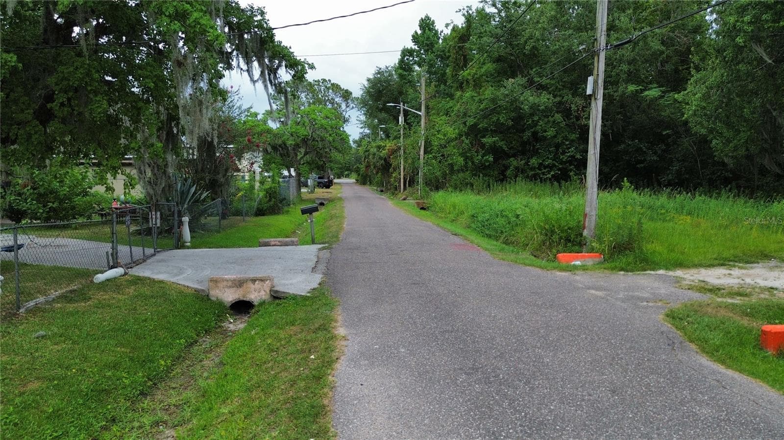 Single Family Residence at 5851 DUNMIRE AVE, JACKSONVILLE, photo 15 of 34