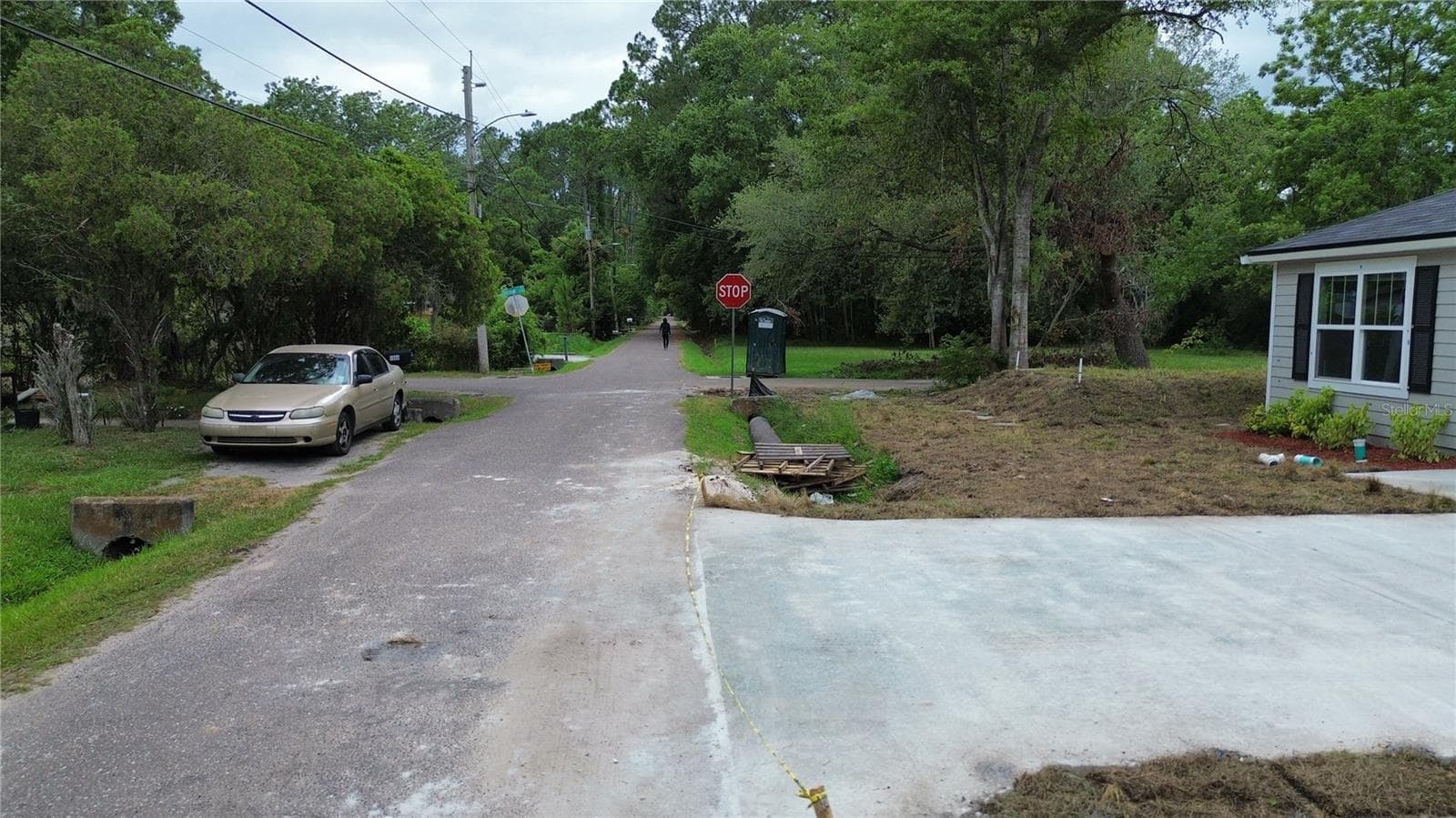 Single Family Residence at 5851 DUNMIRE AVE, JACKSONVILLE, photo 32 of 34