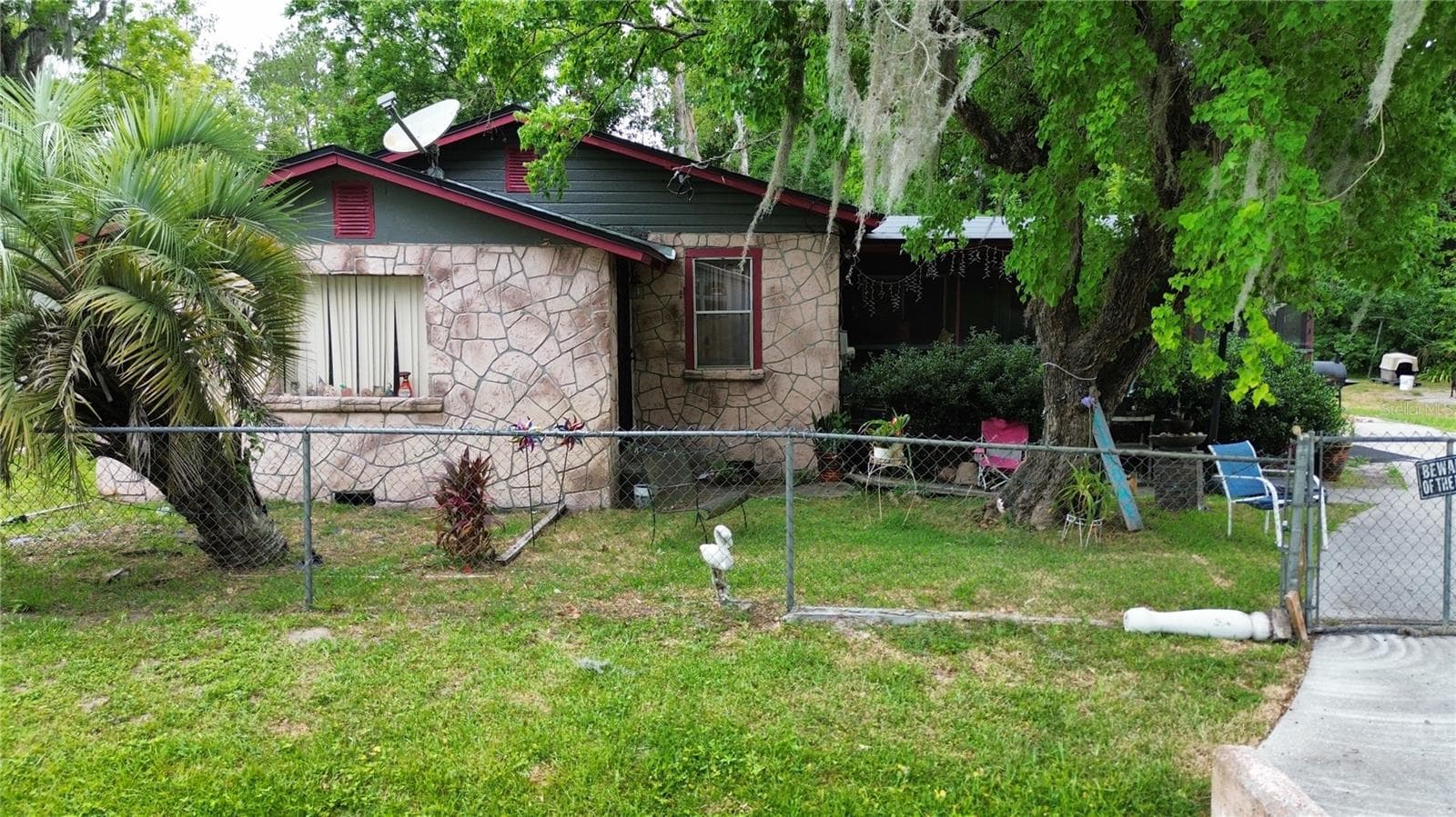 Single Family Residence at 5851 DUNMIRE AVE, JACKSONVILLE, photo 33 of 34