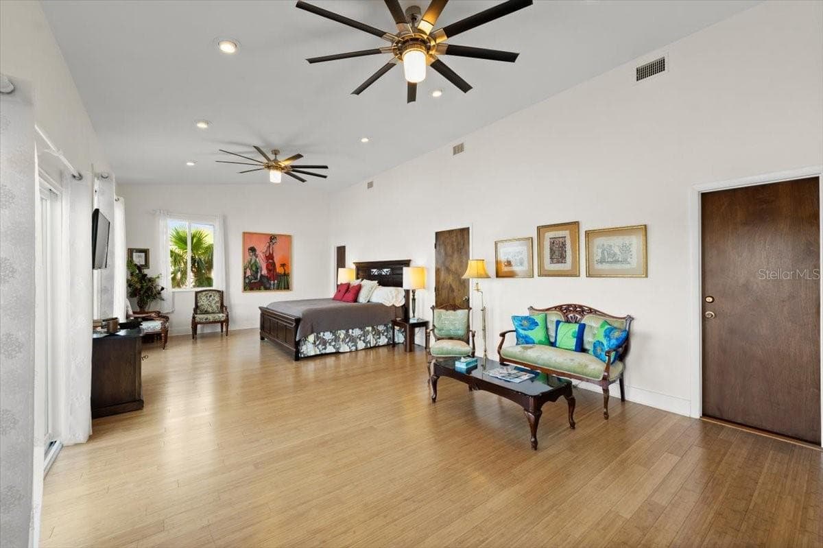Single Family Residence at 2306 JOHN ANDERSON DR, ORMOND BEACH, photo 22 of 57