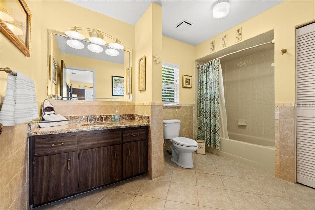 Single Family Residence at 2306 JOHN ANDERSON DR, ORMOND BEACH, photo 37 of 57