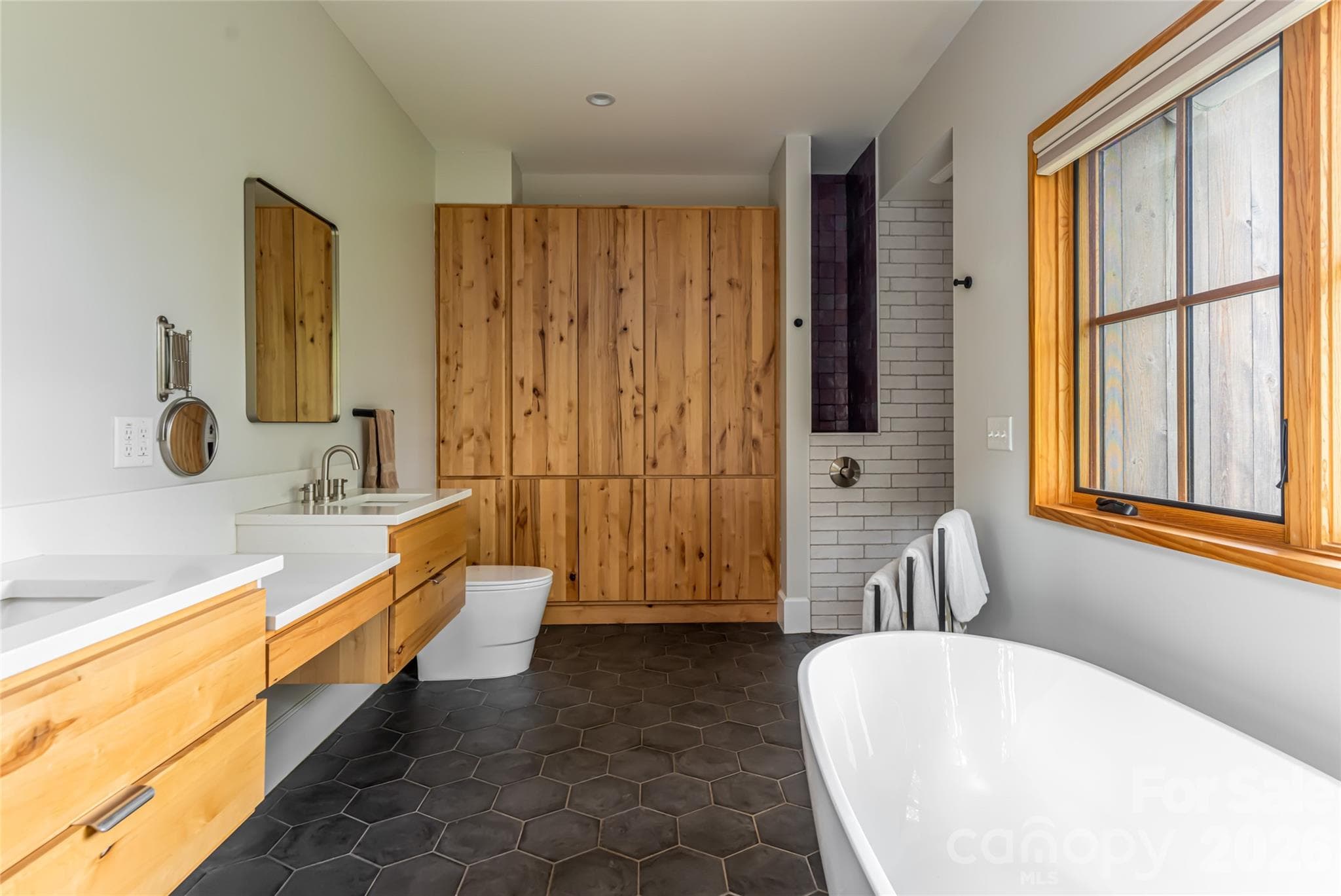 Primary bath with custom features - 7 Bee Balm Way, Asheville