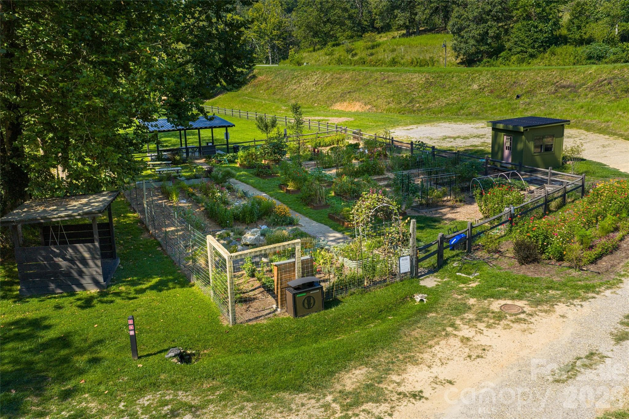 Community garden - 7 Bee Balm Way, Asheville