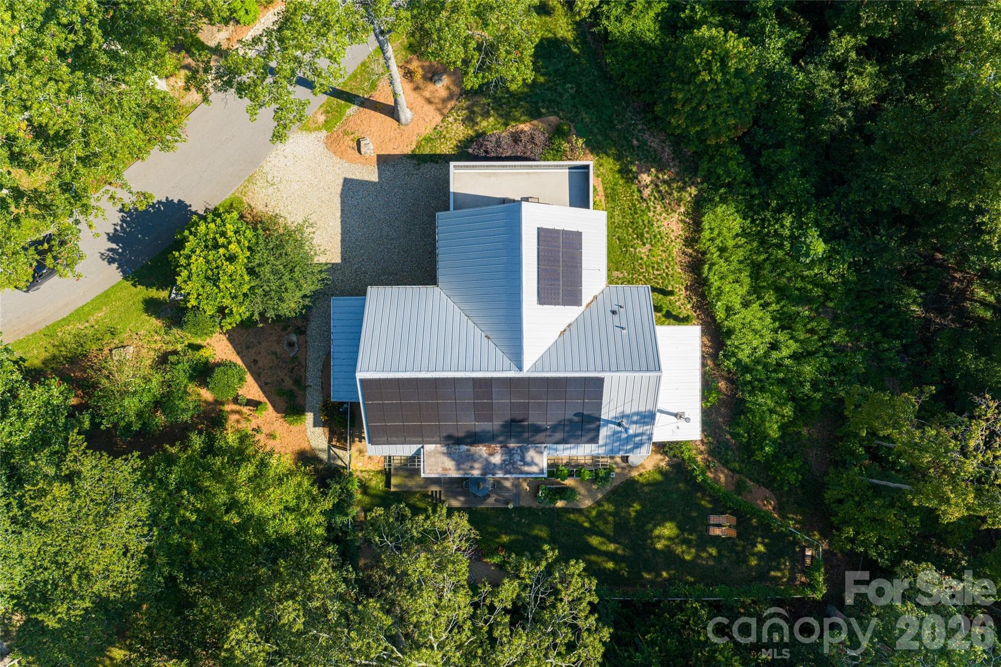 Solar powered - 7 Bee Balm Way, Asheville