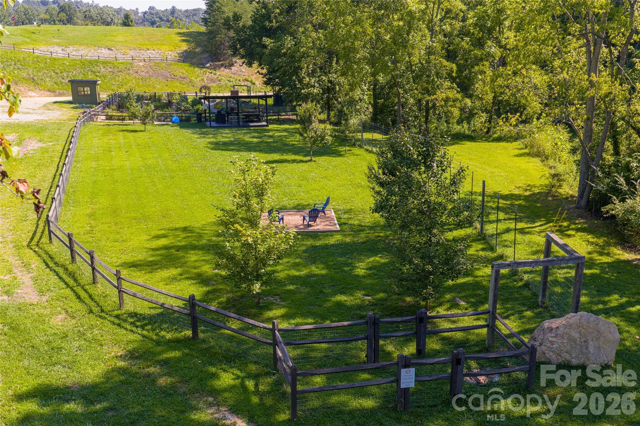 Community dog park - 7 Bee Balm Way, Asheville