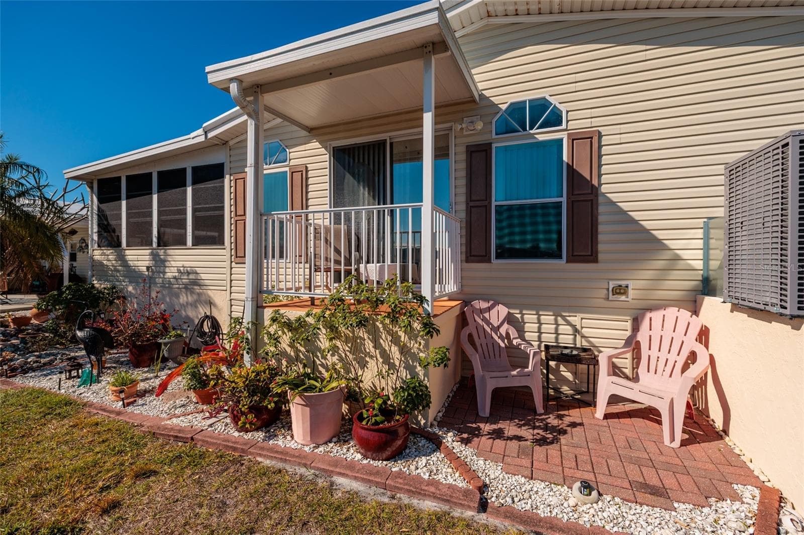 Manufactured Home at 134 AMERICANA CT NE #216, ST PETERSBURG, photo 24 of 55