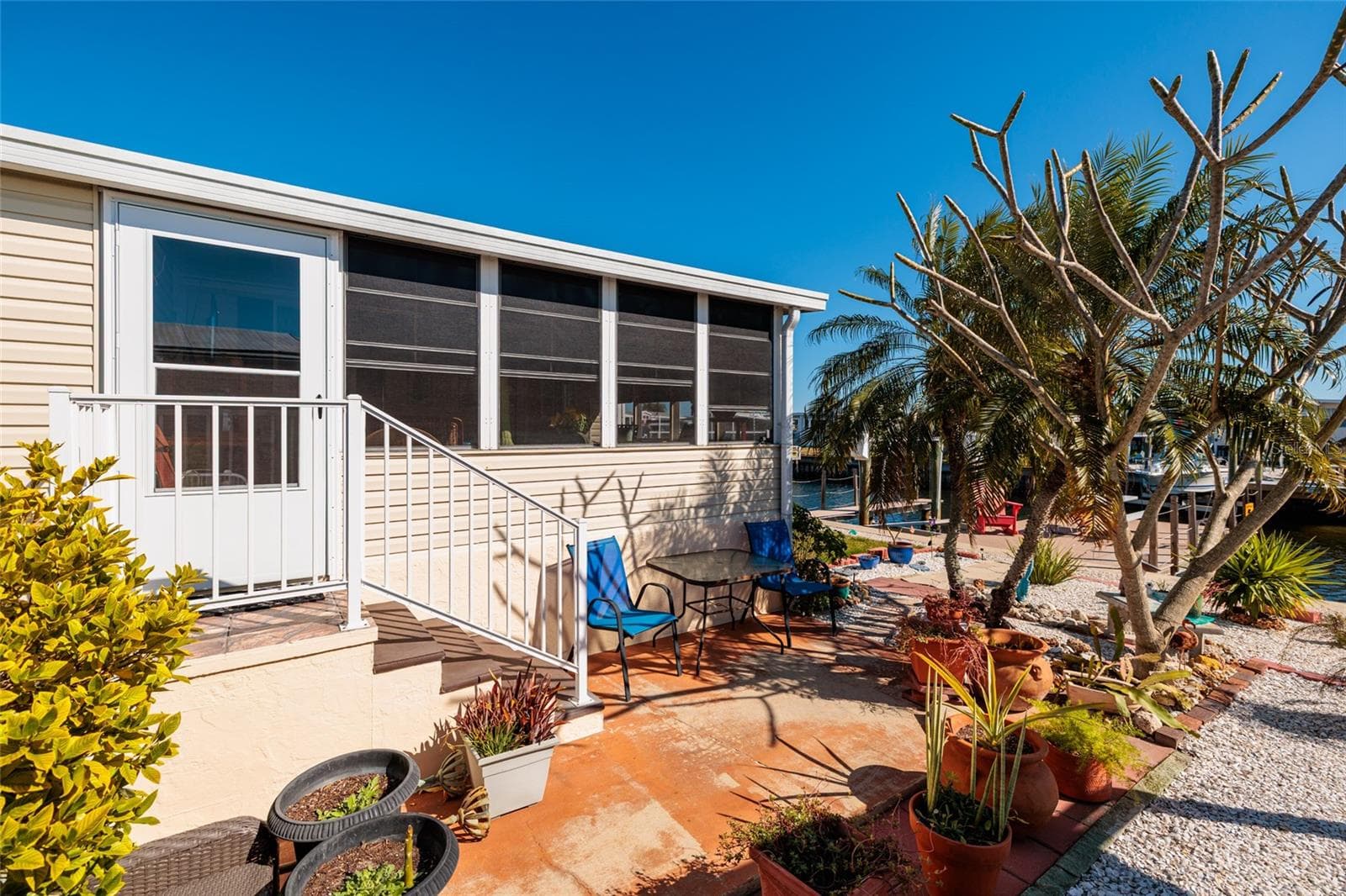 Manufactured Home at 134 AMERICANA CT NE #216, ST PETERSBURG, photo 18 of 55