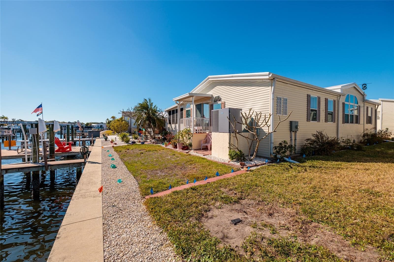 Manufactured Home at 134 AMERICANA CT NE #216, ST PETERSBURG, photo 25 of 55