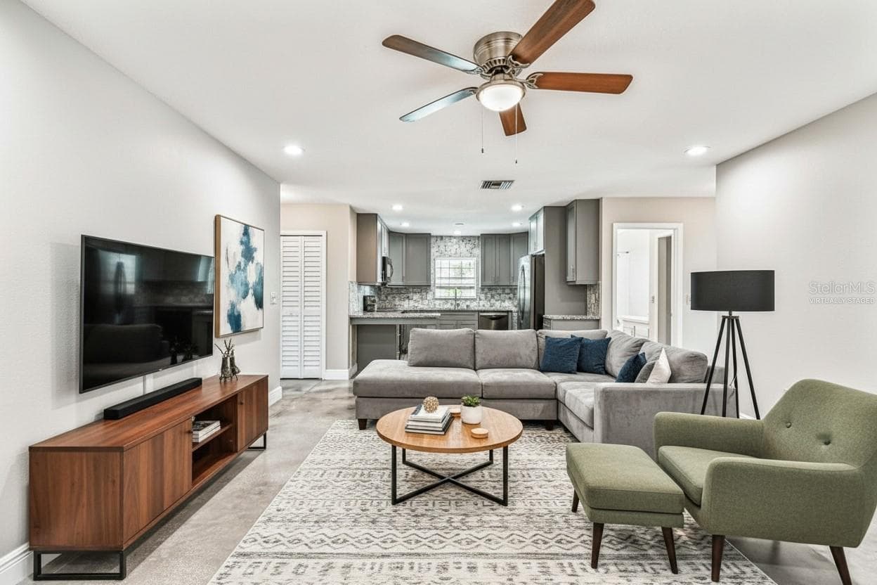 West Residence Virtually Staged - 1101 81ST AVE N, ST PETERSBURG