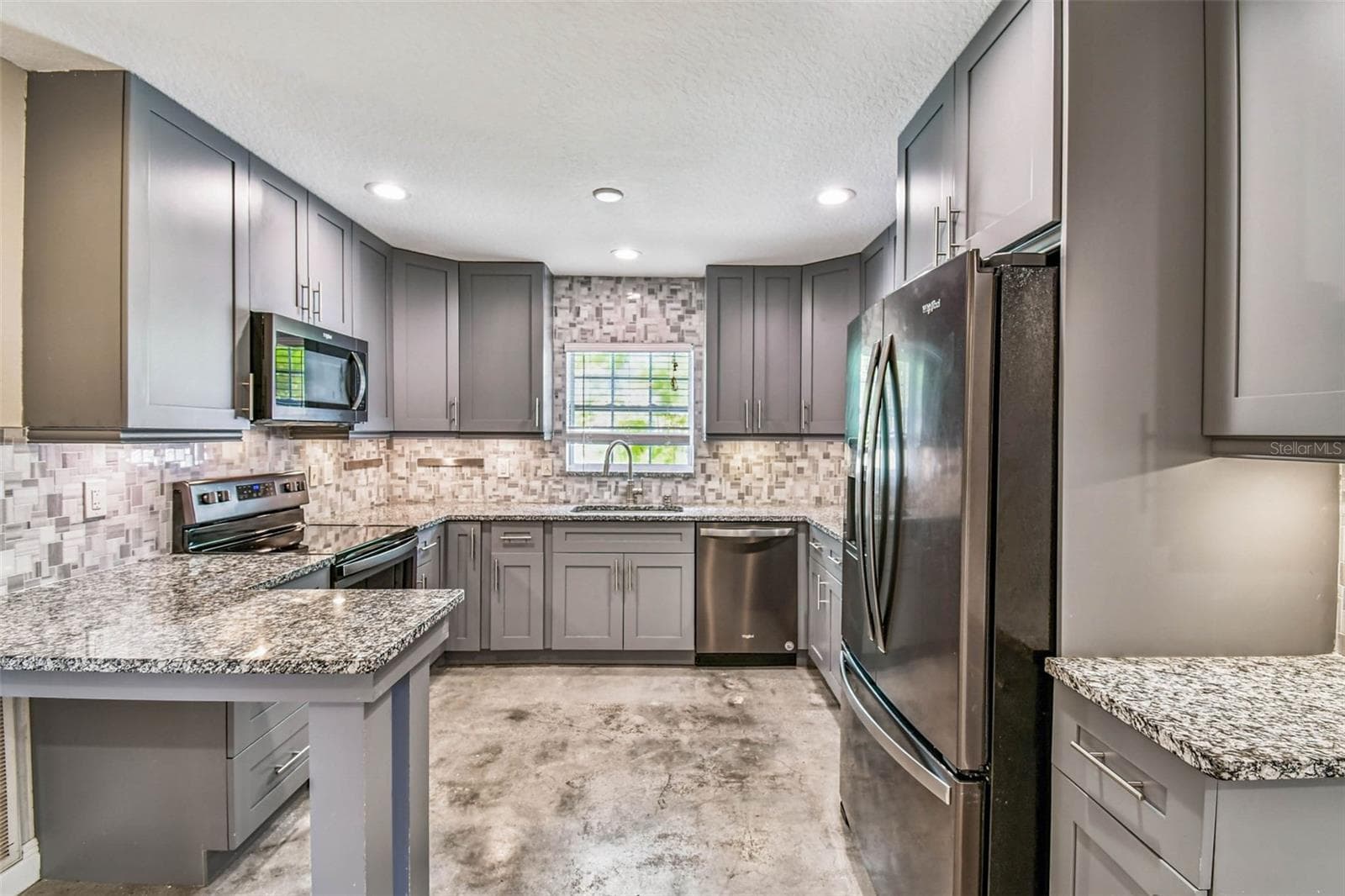 West Residence Kitchen - 1101 81ST AVE N, ST PETERSBURG