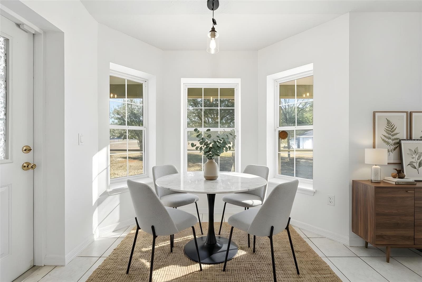 Breakfast Nook - 36841 RESERVE DR, EUSTIS