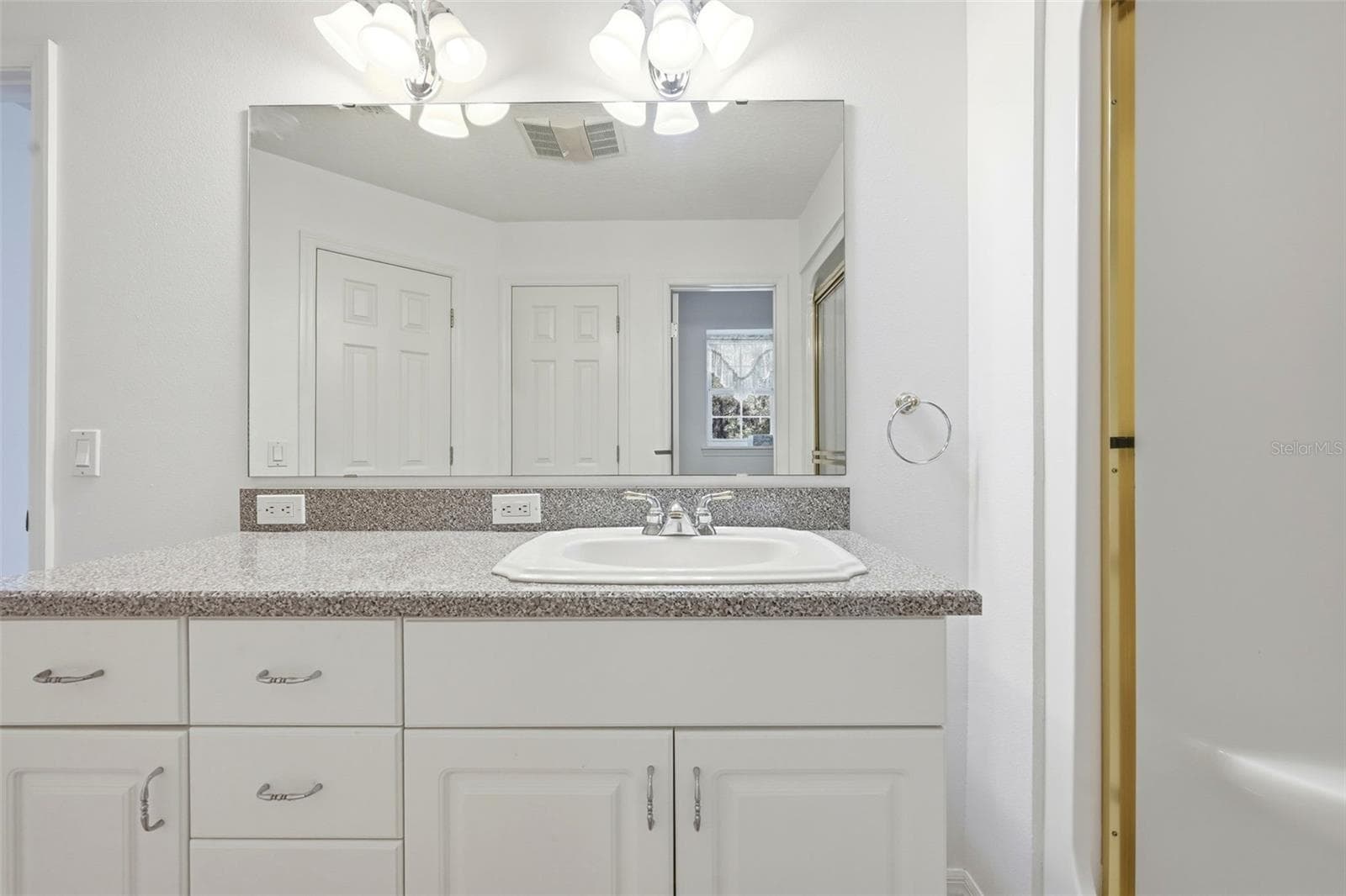 Primary Bath - 36841 RESERVE DR, EUSTIS