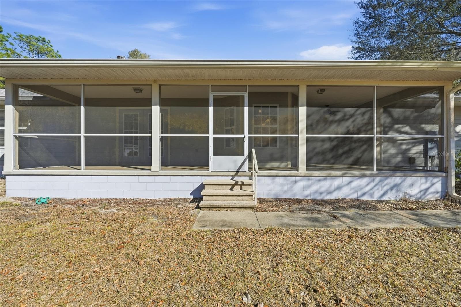 Rear of Home - 36841 RESERVE DR, EUSTIS