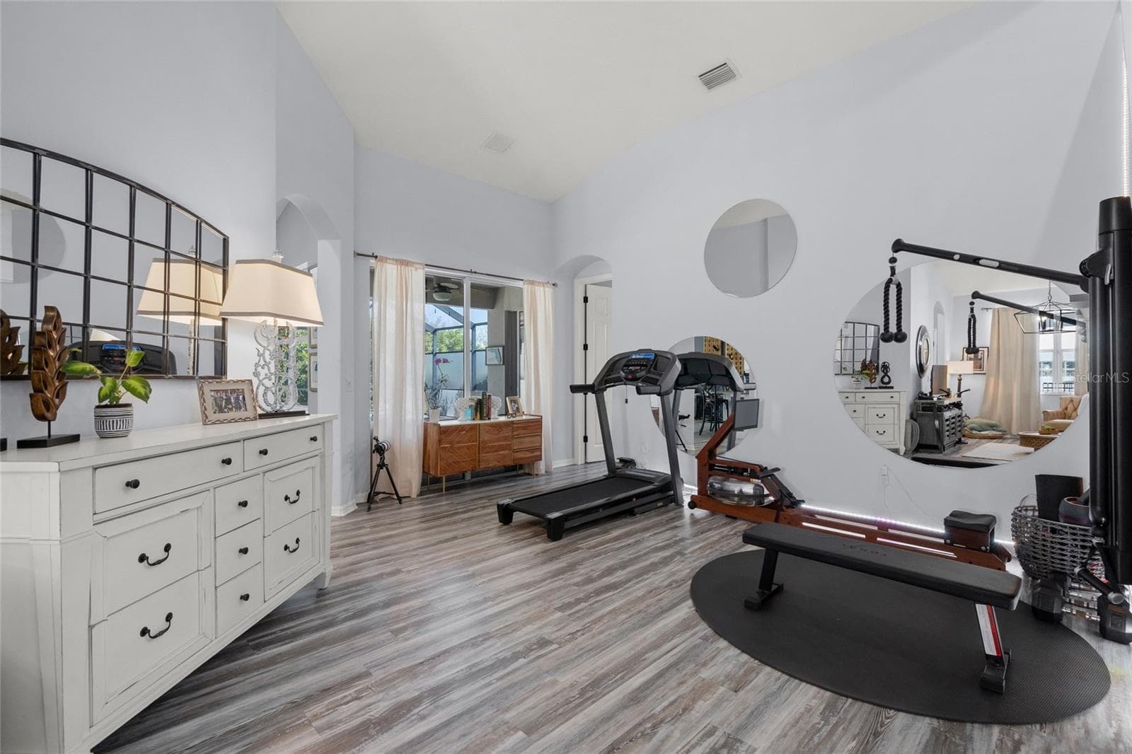 Single Family Residence at 6723 TAILFEATHER WAY, BRADENTON, photo 9 of 40