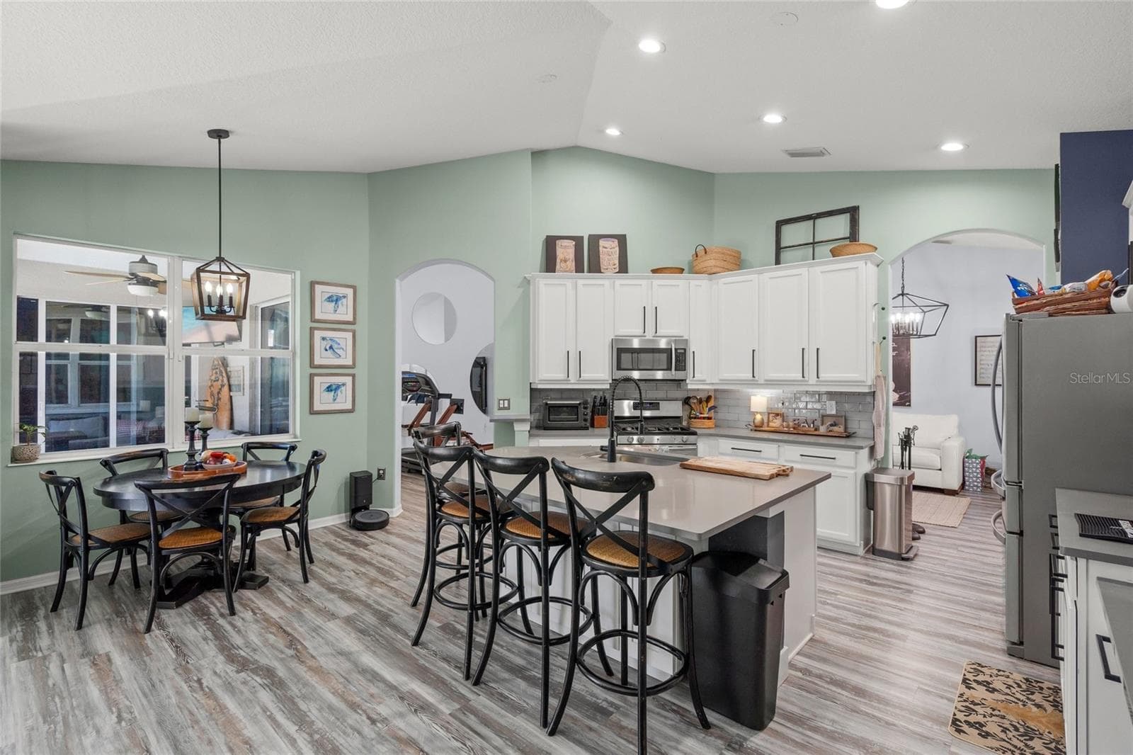 Single Family Residence at 6723 TAILFEATHER WAY, BRADENTON, photo 12 of 40