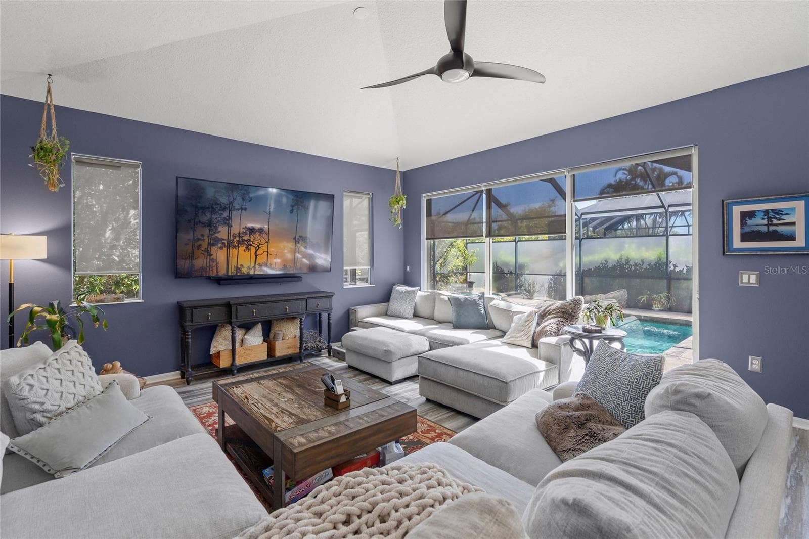 Single Family Residence at 6723 TAILFEATHER WAY, BRADENTON, photo 15 of 40