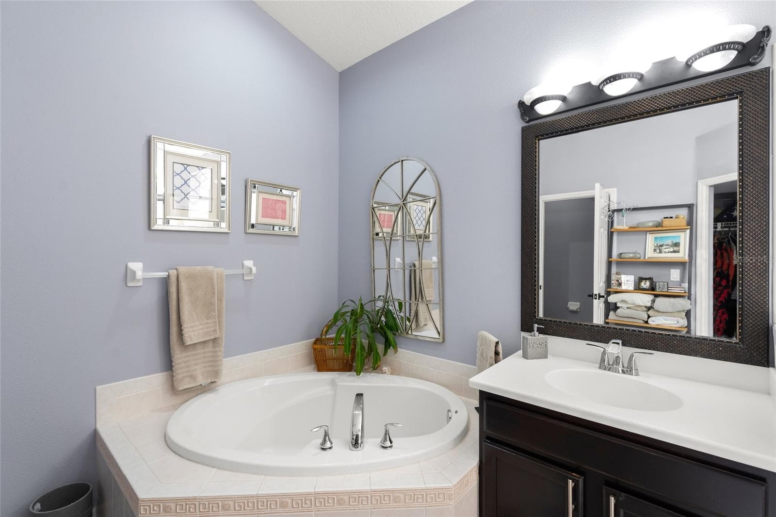 Single Family Residence at 6723 TAILFEATHER WAY, BRADENTON, photo 21 of 40