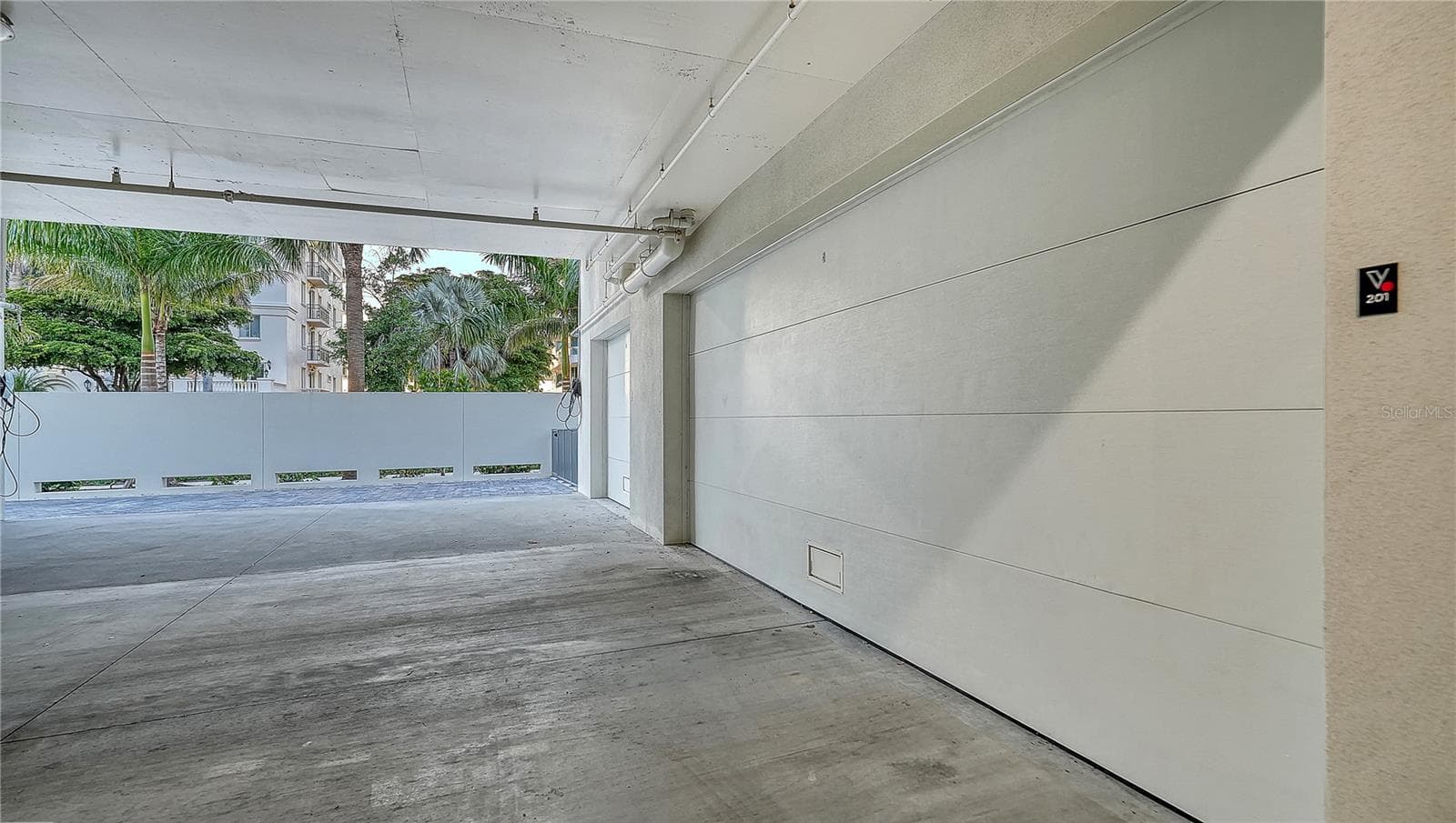 Condominium at 111 GOLDEN GATE #701, SARASOTA, photo 62 of 77