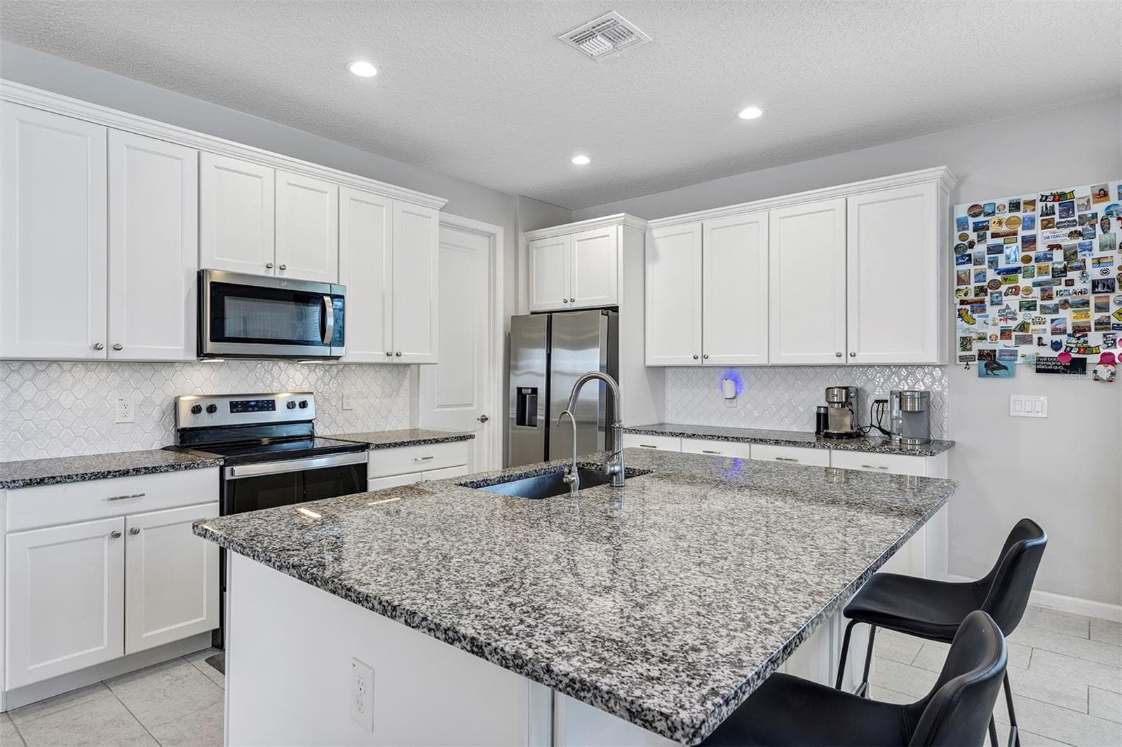 Single Family Residence at 3393 BLUFF OAK LN, SANFORD, photo 14 of 53