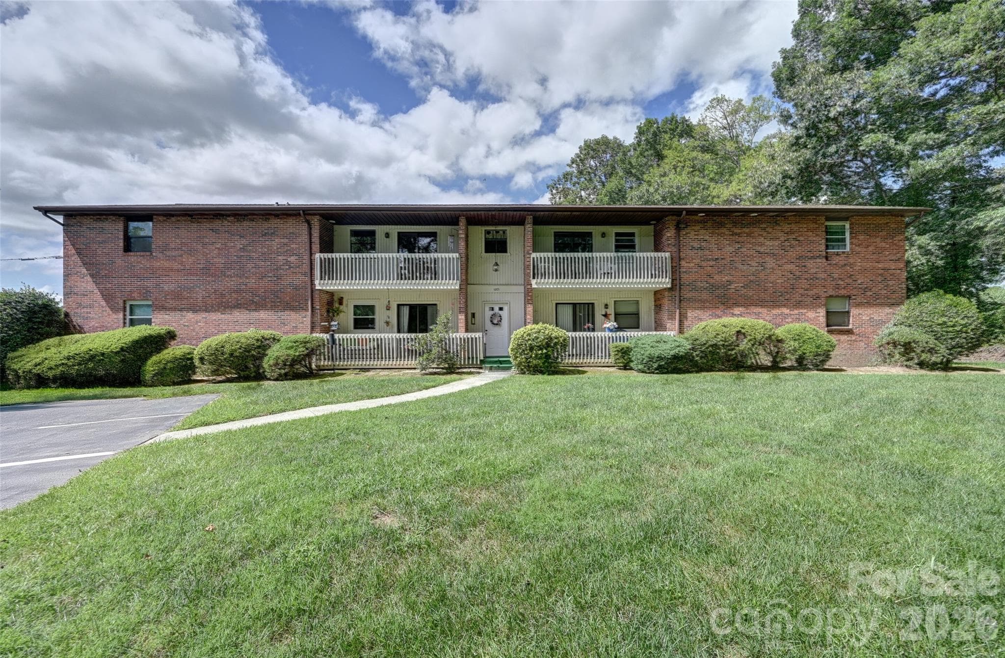 Upper left unit - Hendersonville