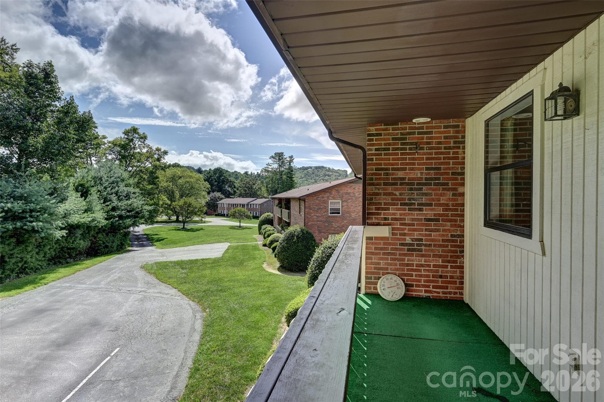 balcony overlooking parking lot - Hendersonville