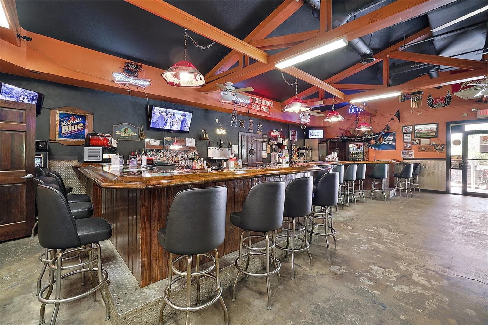 Restaurant at 25031 COUNTY ROAD 42, PAISLEY, photo 3 of 31