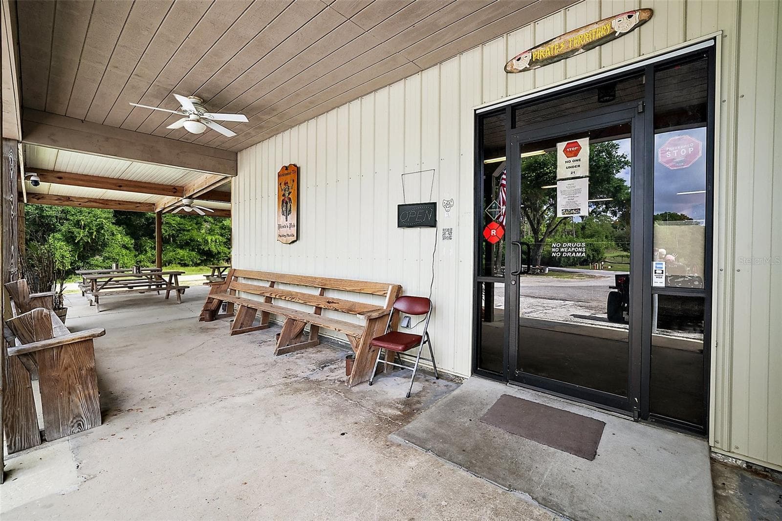 Restaurant at 25031 COUNTY ROAD 42, PAISLEY, photo 8 of 31