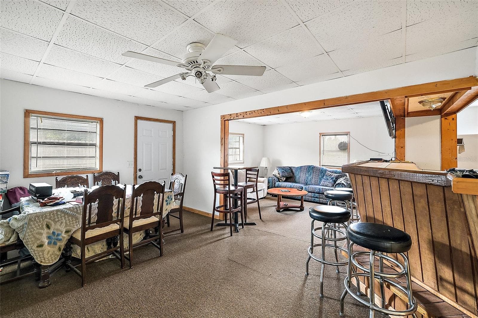 Restaurant at 25031 COUNTY ROAD 42, PAISLEY, photo 20 of 31