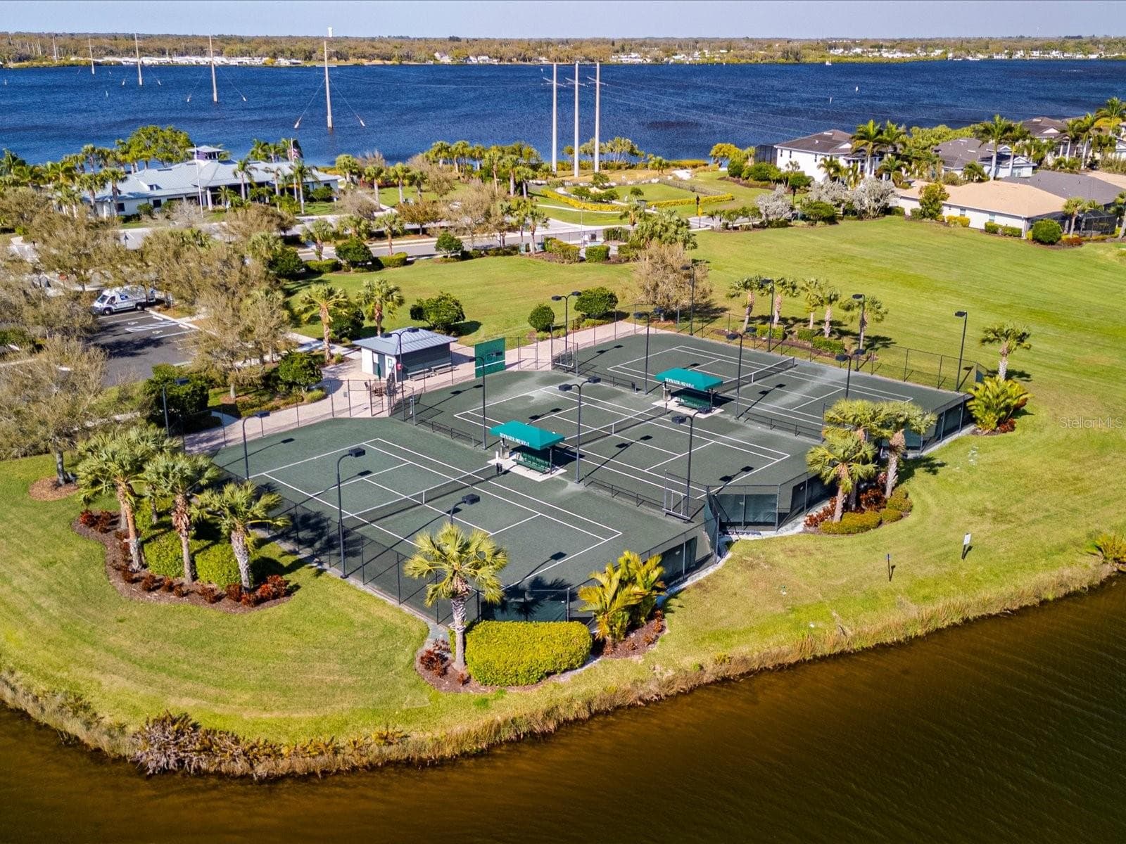 Single Family Residence at 1022 OVERLOOK CT, BRADENTON, photo 99 of 112