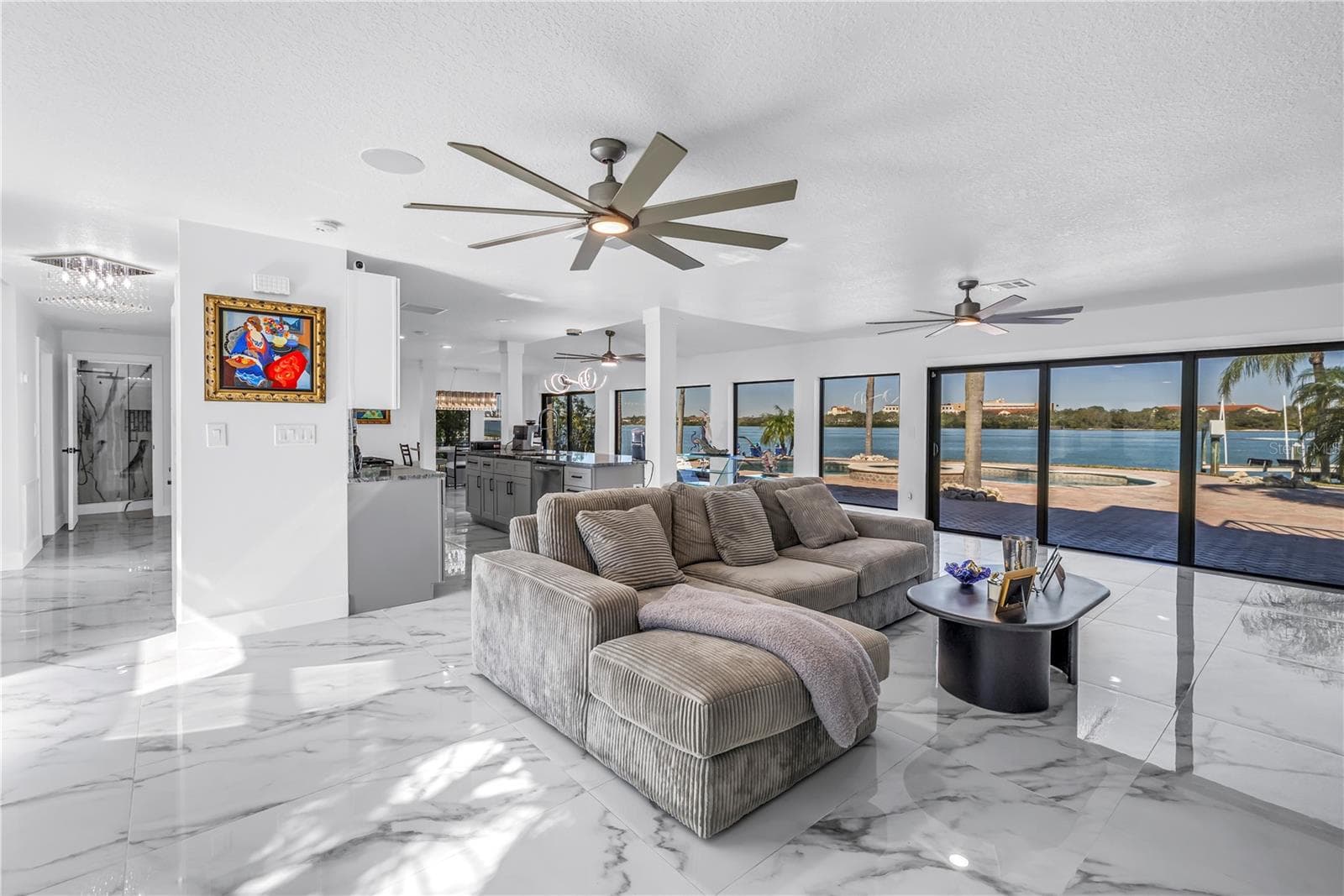 Single Family Residence at 583 CRYSTAL DR, MADEIRA BEACH, photo 13 of 100