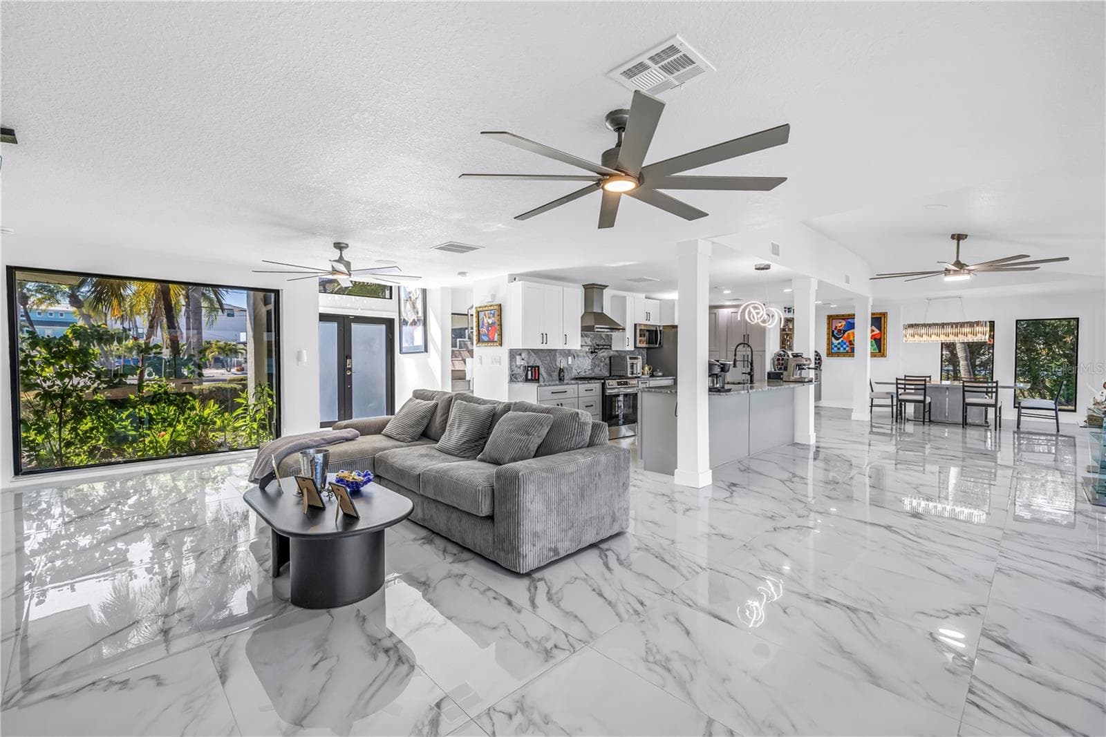 Single Family Residence at 583 CRYSTAL DR, MADEIRA BEACH, photo 14 of 100