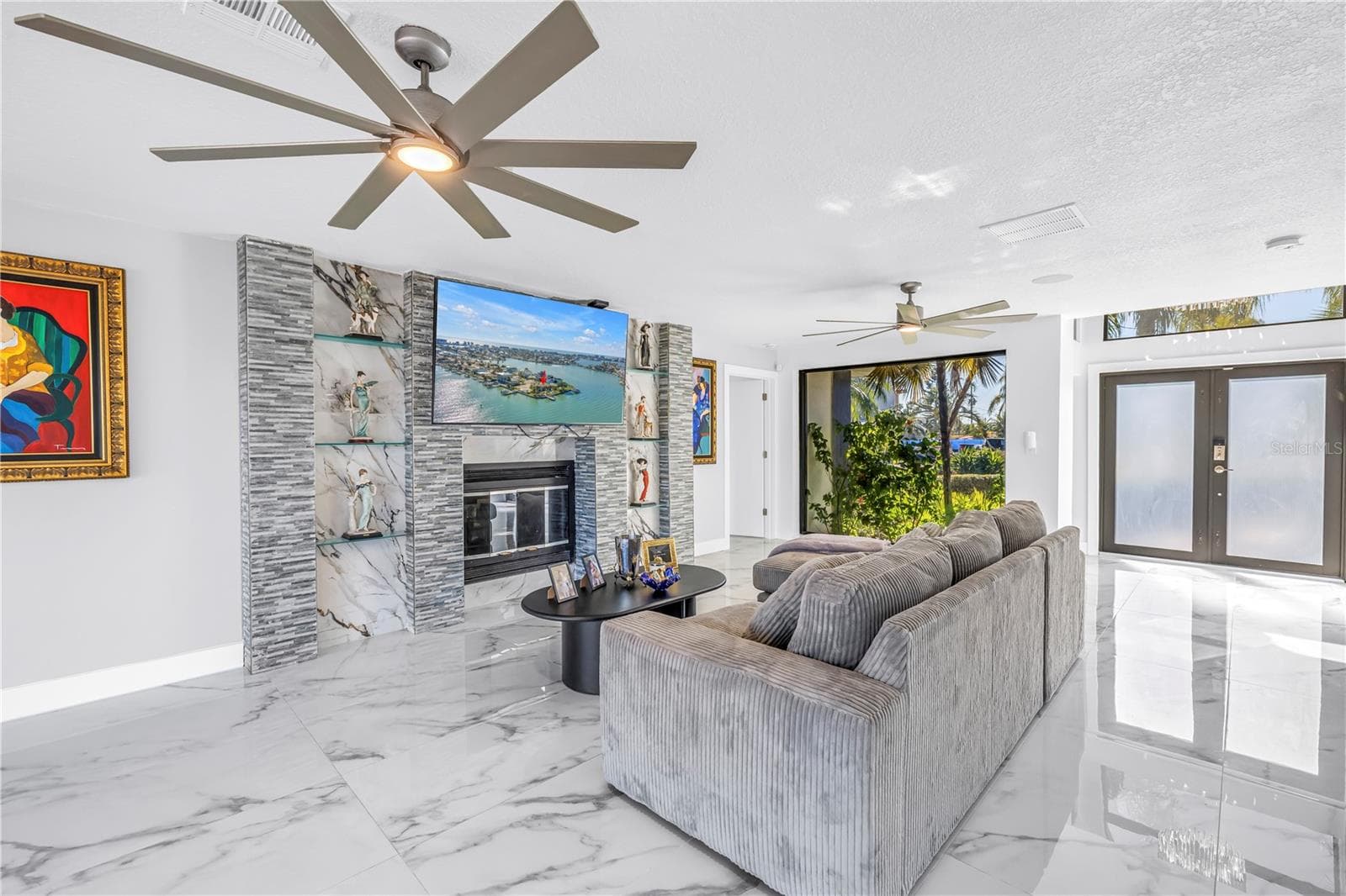 Single Family Residence at 583 CRYSTAL DR, MADEIRA BEACH, photo 15 of 100