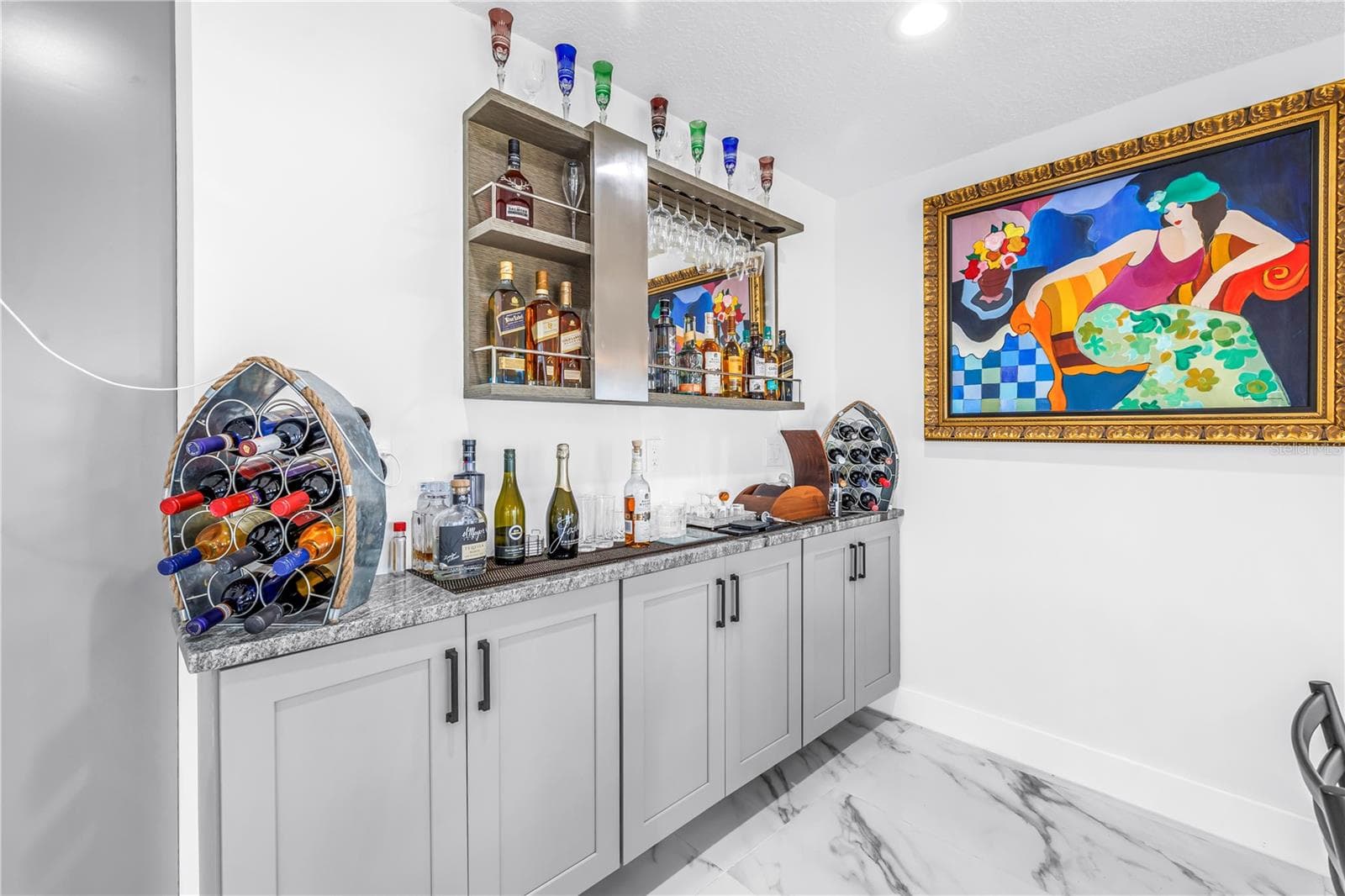 Single Family Residence at 583 CRYSTAL DR, MADEIRA BEACH, photo 25 of 100