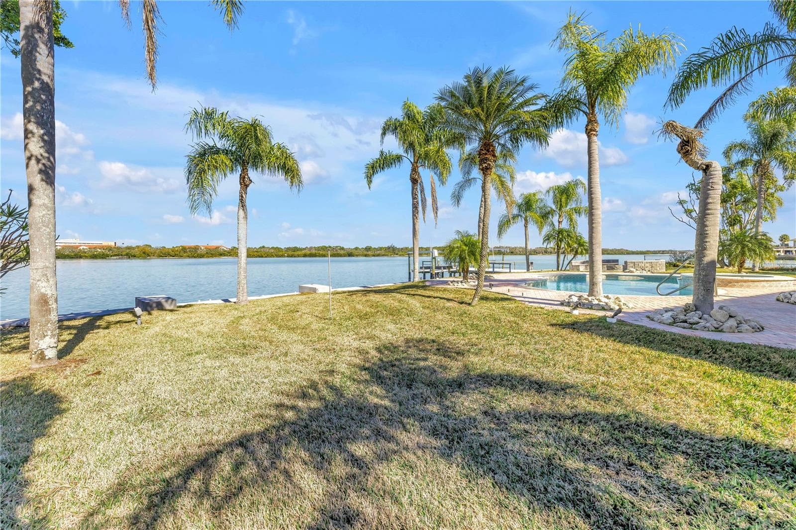 Single Family Residence at 583 CRYSTAL DR, MADEIRA BEACH, photo 76 of 100