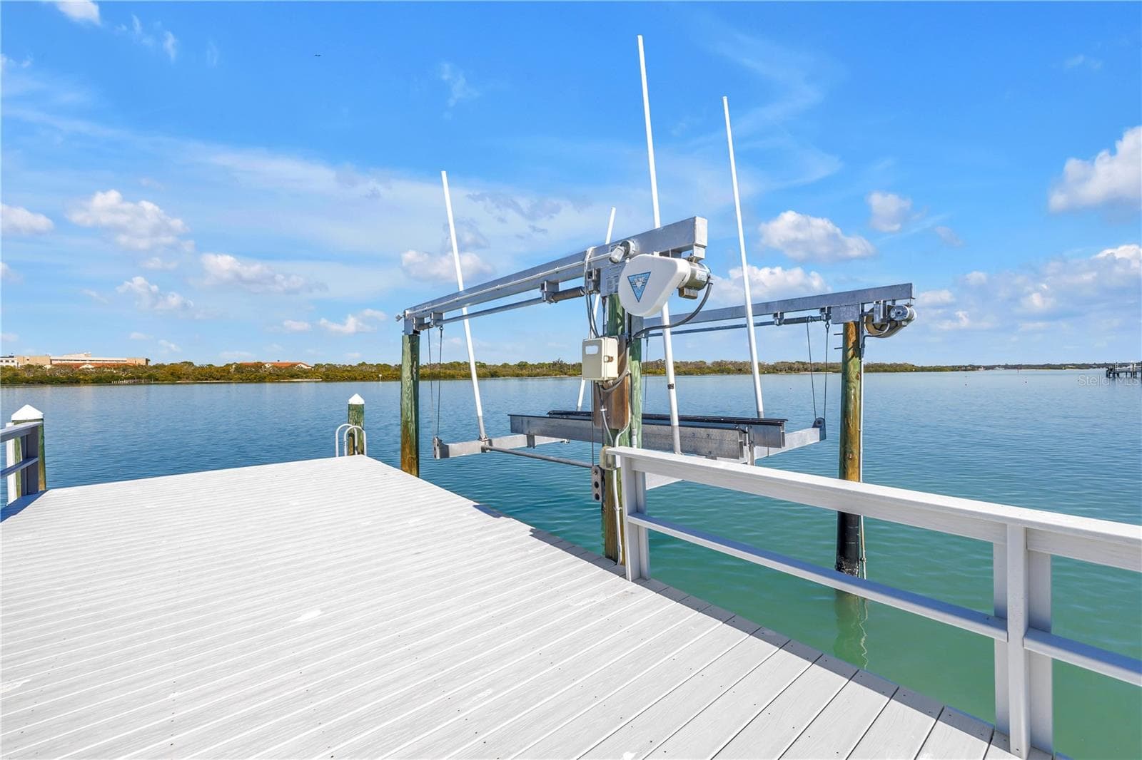 Single Family Residence at 583 CRYSTAL DR, MADEIRA BEACH, photo 85 of 100