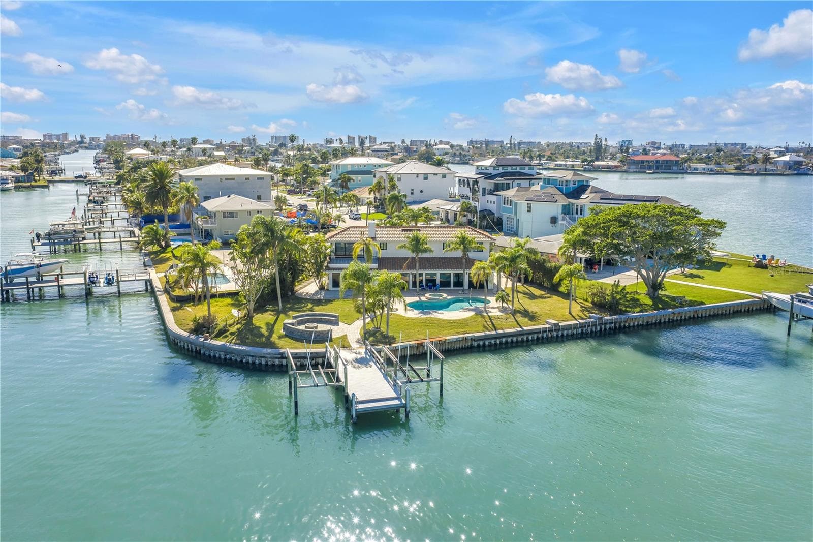 Single Family Residence at 583 CRYSTAL DR, MADEIRA BEACH, photo 96 of 100
