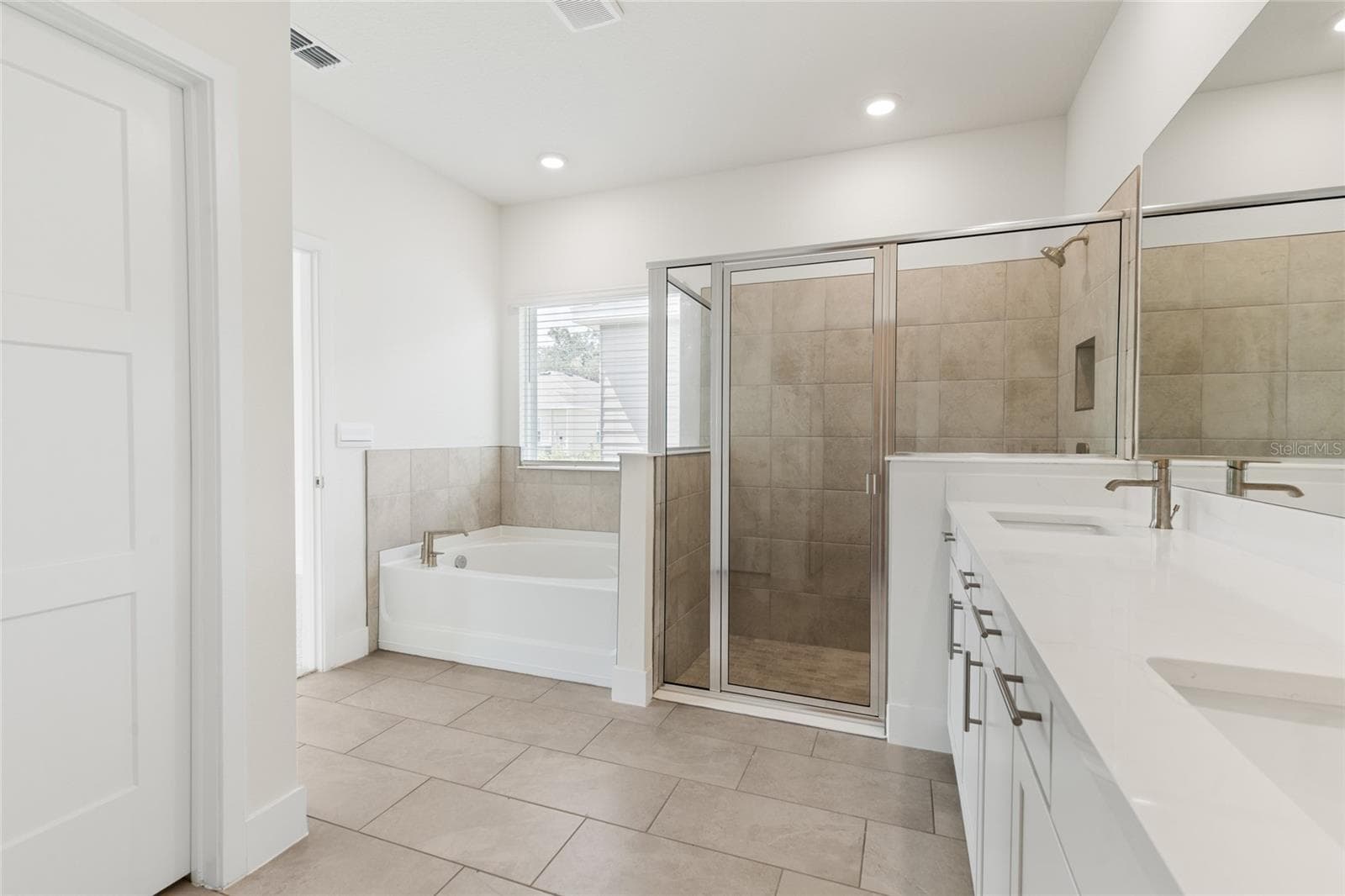 Single Family Residence at 1440 NW 128 TER, NEWBERRY, photo 30 of 43