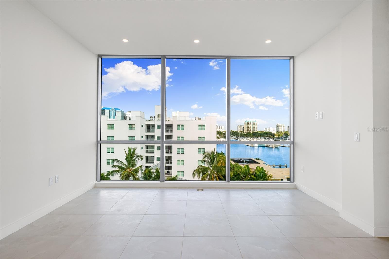 Condominium at 111 GOLDEN GATE #403, SARASOTA, photo 14 of 55